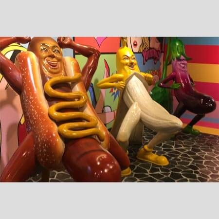 ソウルの 秘宝館 は日本より過激 若い女性が イチモツ像 の上で 21年1月23日 エキサイトニュース