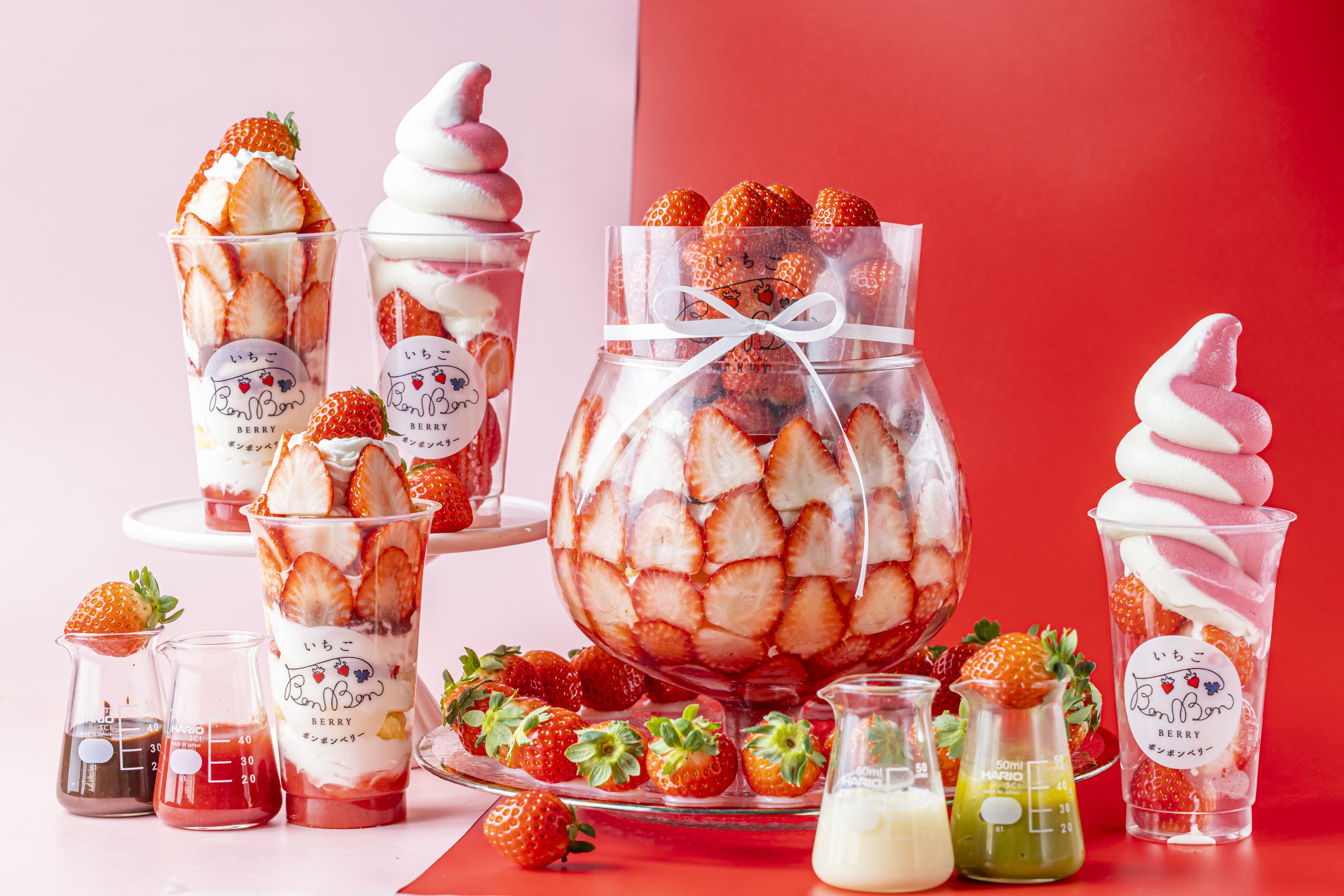 いちごBonBonBERRY ATAMI HOUSE.＞静岡県産いちご100粒の贅沢パフェ