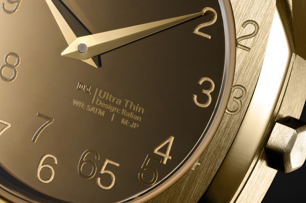 D1 Milano「ULTRA THIN」から新作4型が登場。数字を“ずらす”新発想文字