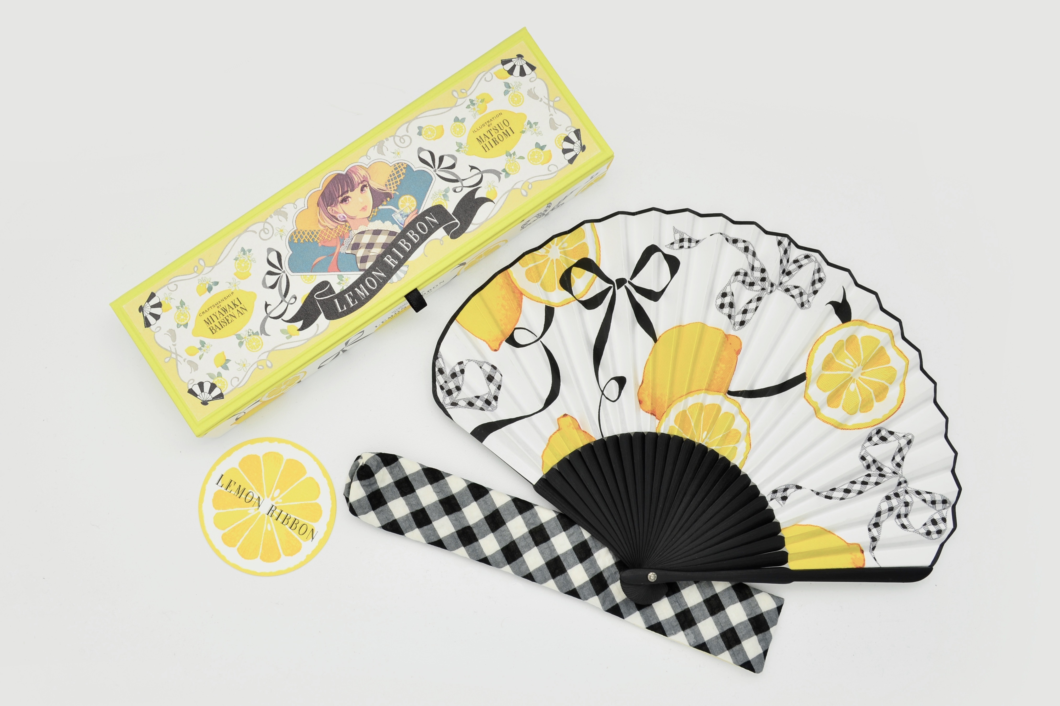 人気イラストレーター マツオヒロミ 宮脇賣扇庵の Lemon Ribbon シェル型扇子が7月2日 金 発売 21年6月30日 エキサイトニュース 3 4