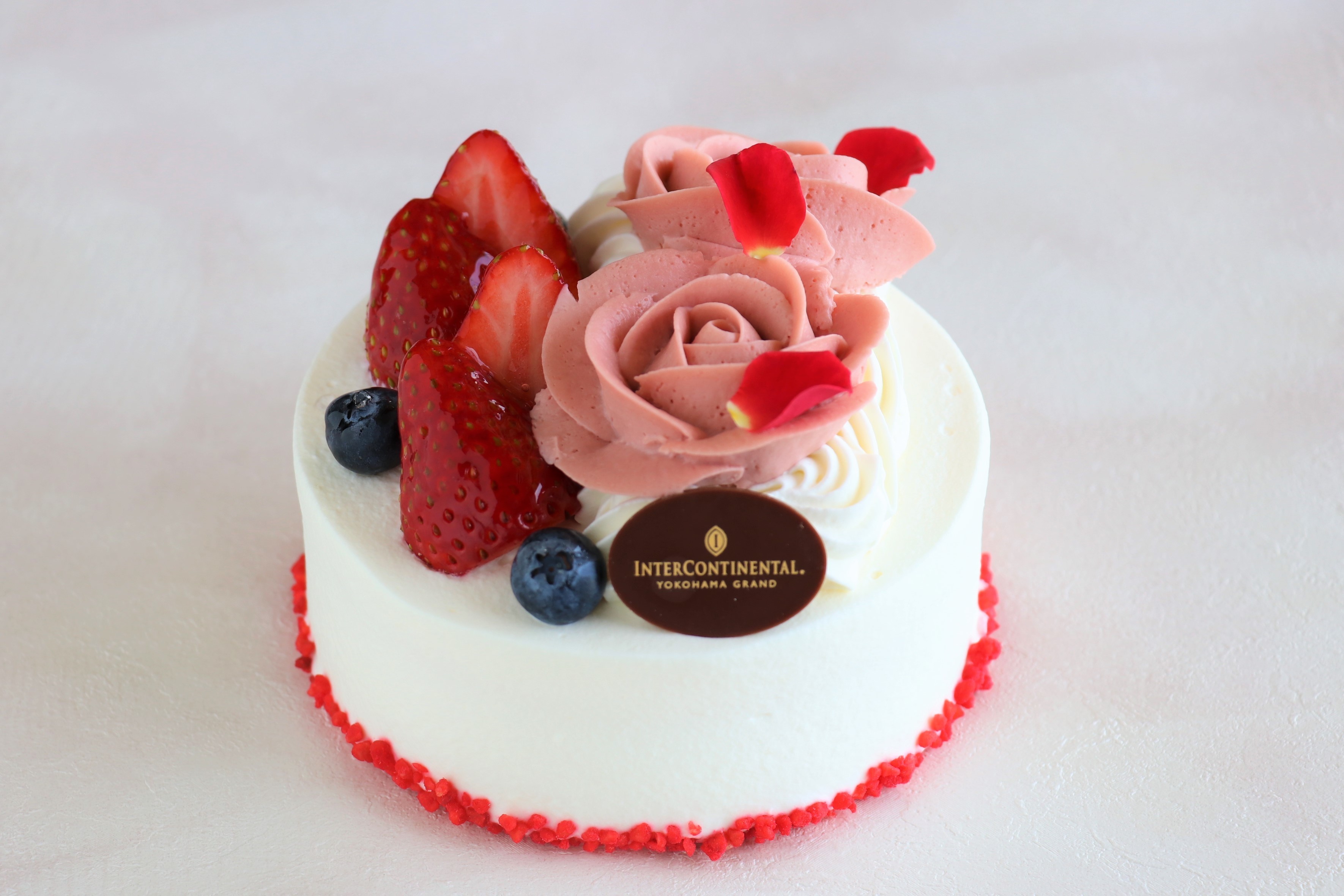 ヨコハマ グランド インターコンチネンタル ホテル バラをモチーフにしたケーキやアフタヌーンティーなど母の日にちなんだ4つの商品を5月6日 木 より期間限定で販売 21年4月23日 エキサイトニュース
