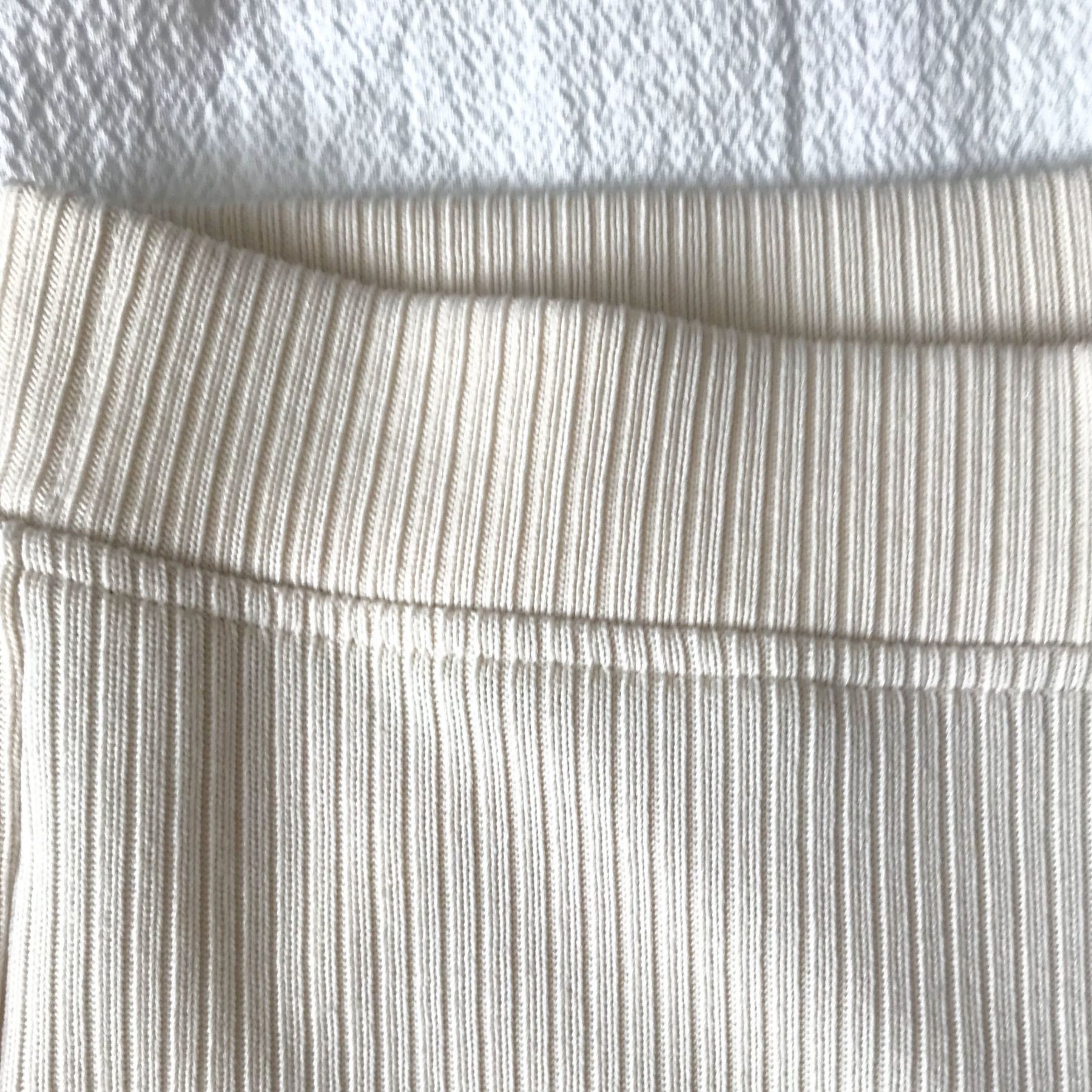 590リブレギンスでお試し ジーユー Gu で19年夏大人レギンスコーデ ローリエプレス