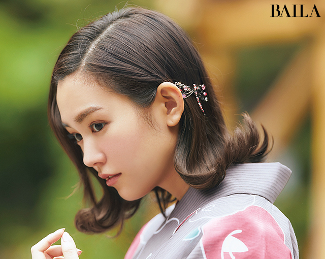 浴衣にあえてのダウンヘアが新鮮な レトロヘア で変化をつけて ローリエプレス