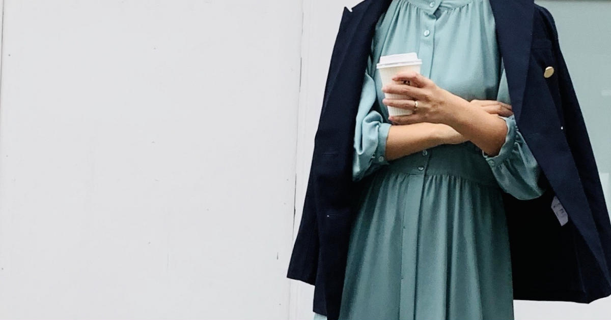 キレイめミントグリーンワンピで秋コーデ ローリエプレス