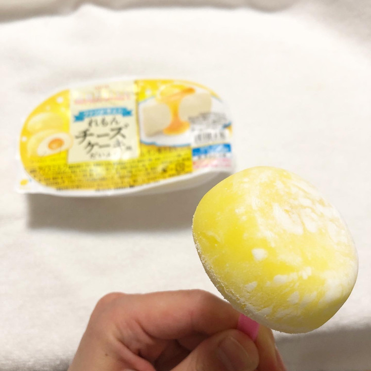 ファンが考えた 雪見だいふく れもんチーズケーキ風だいふく ローリエプレス