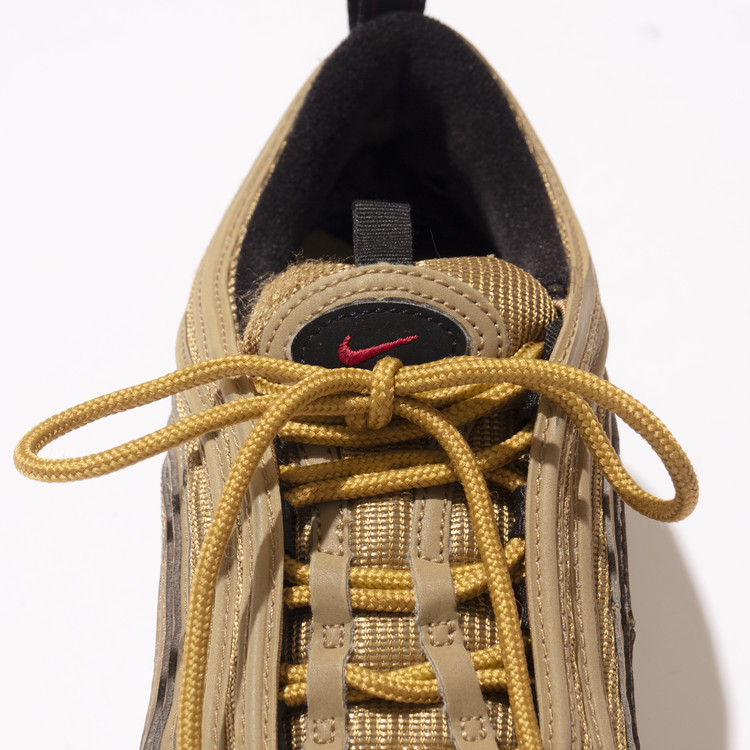 ナイキ エア マックス97でwithコロナの秋コーデ 通勤コーデ こでかけコーデ エディターズブログno 144 ローリエプレス