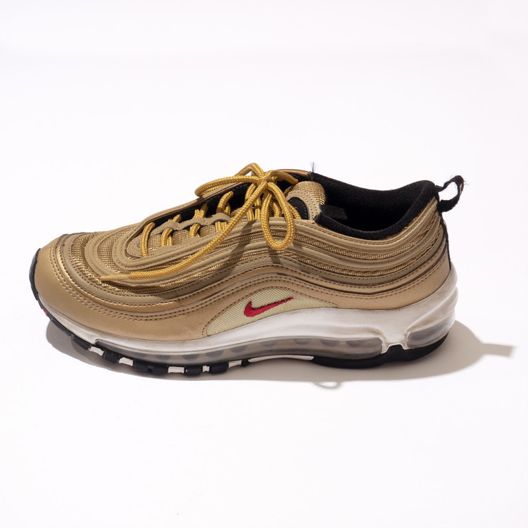 ナイキ エア マックス97でwithコロナの秋コーデ 通勤コーデ こでかけコーデ エディターズブログno 144 ローリエプレス