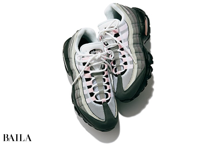 大人のハイテクスニーカーまとめ 大人に似合うタイプを厳選リスト ローリエプレス