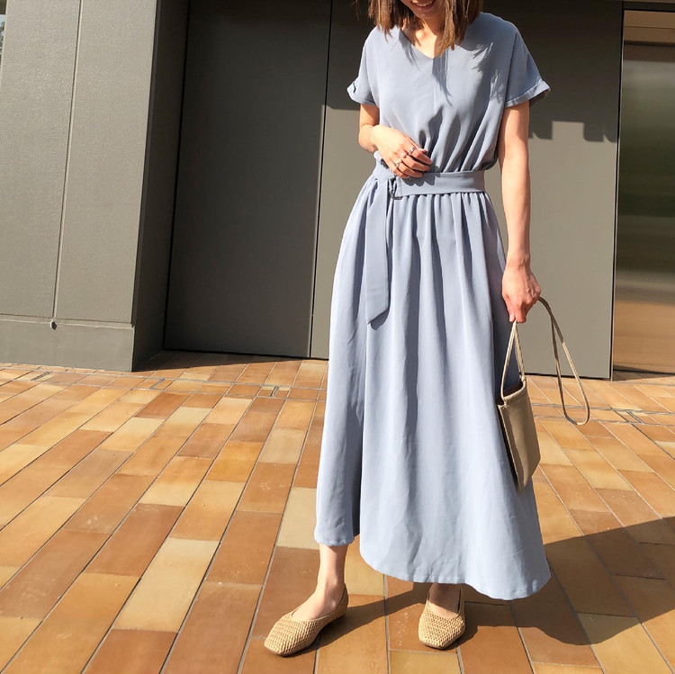 高身長コーデ 丈が長いきれいめワンピースはコレ ローリエプレス 高身長コーデ 丈が長いきれいめワンピースはコレ ローリエプレス