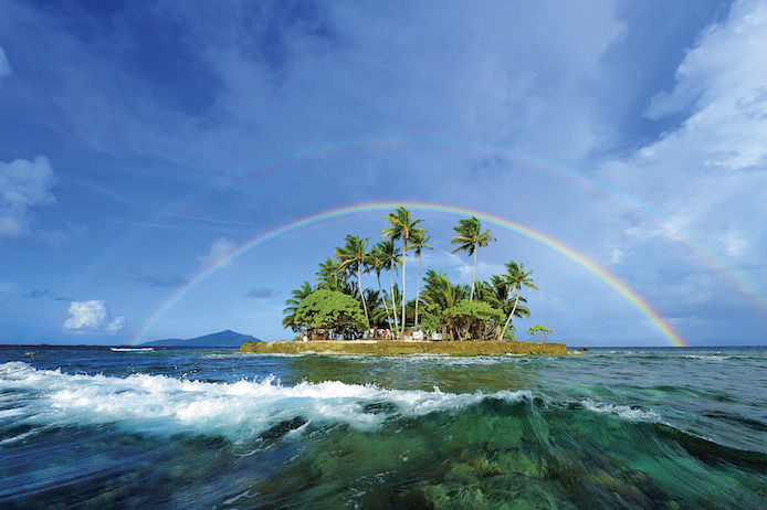 5日間の休みで行く 世界の絶景 コバルトブルーの海に浮かぶ虹の島で ココロを無にしたい 14年5月7日 エキサイトニュース