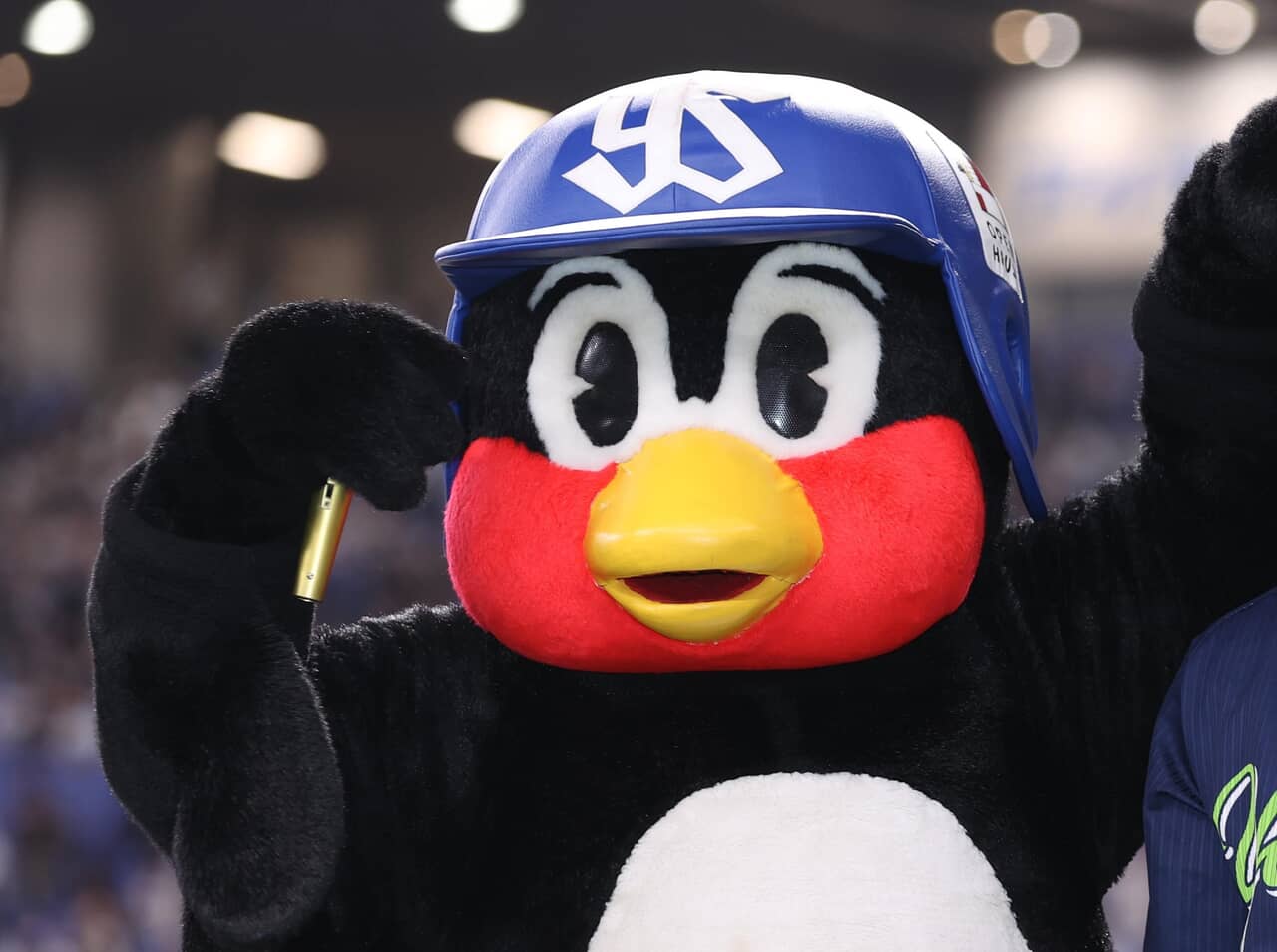 ヤクルト「つば九郎」来シーズンから復活！担当者の死去で活動休止中 