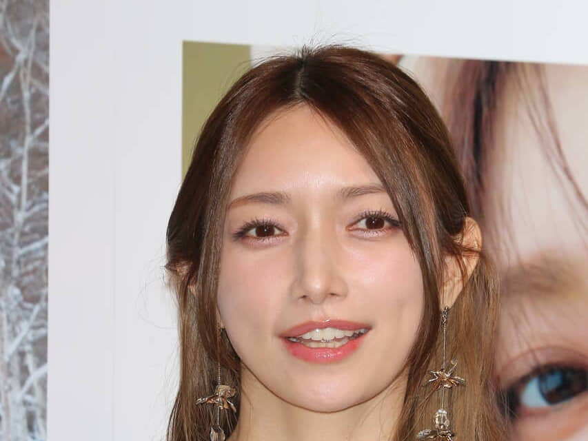 【画像】後藤真希さん、パチ屋で目撃されるもレベチすぎるｗｗｗ