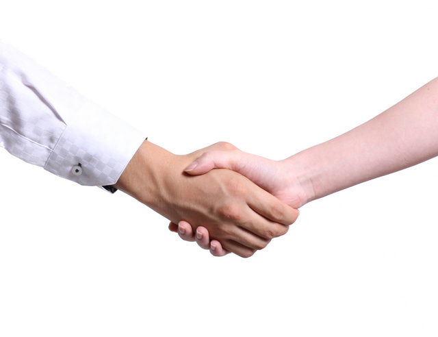 女心をジワジワ刺激 別れ際の握手 が生む思いがけない恋愛効果 16年10月7日 エキサイトニュース 2 2