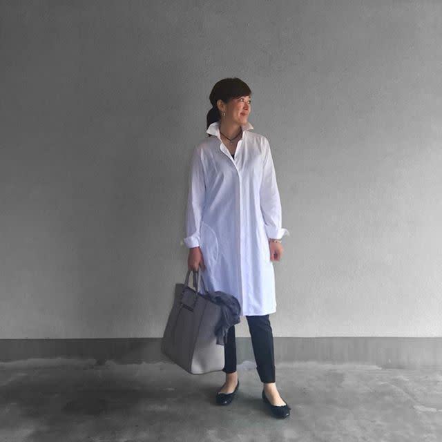 トレンドに流されずに長く着回せる おすすめの大人カジュアルワンピース5選 ローリエプレス