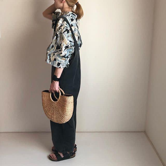 ボタニカル柄と花柄 どう違う カンタン解説と夏おすすめのボタニカル柄コーデ11選 ローリエプレス