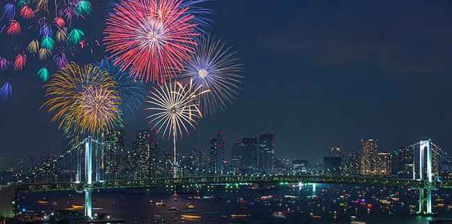 プライベート空間で東京ベイの夜景と花火を堪能できる夜 15年6月22日 エキサイトニュース