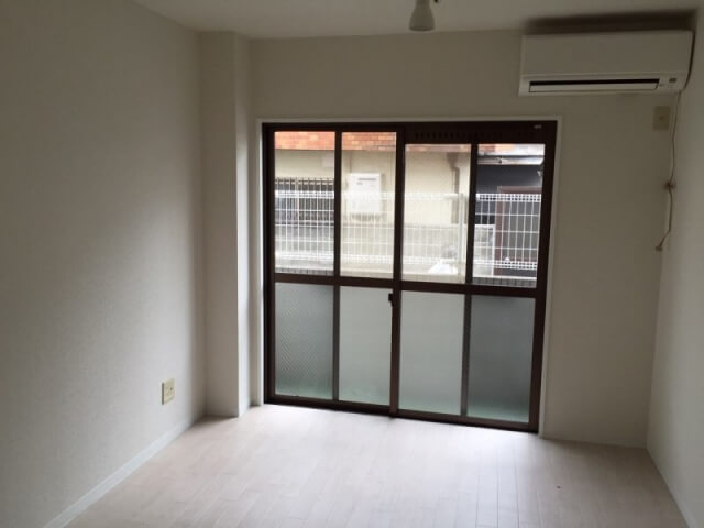 物件探し 1階はやめとけ の理由 虫と湿気との闘い 他人に覗かれてることがよくある と経験談も 年6月15日 エキサイトニュース