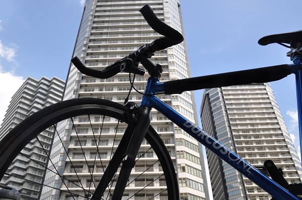 Uber配達員が詰んだ！瞬間 「留守番中のお子さま」が配達先を教えられ 