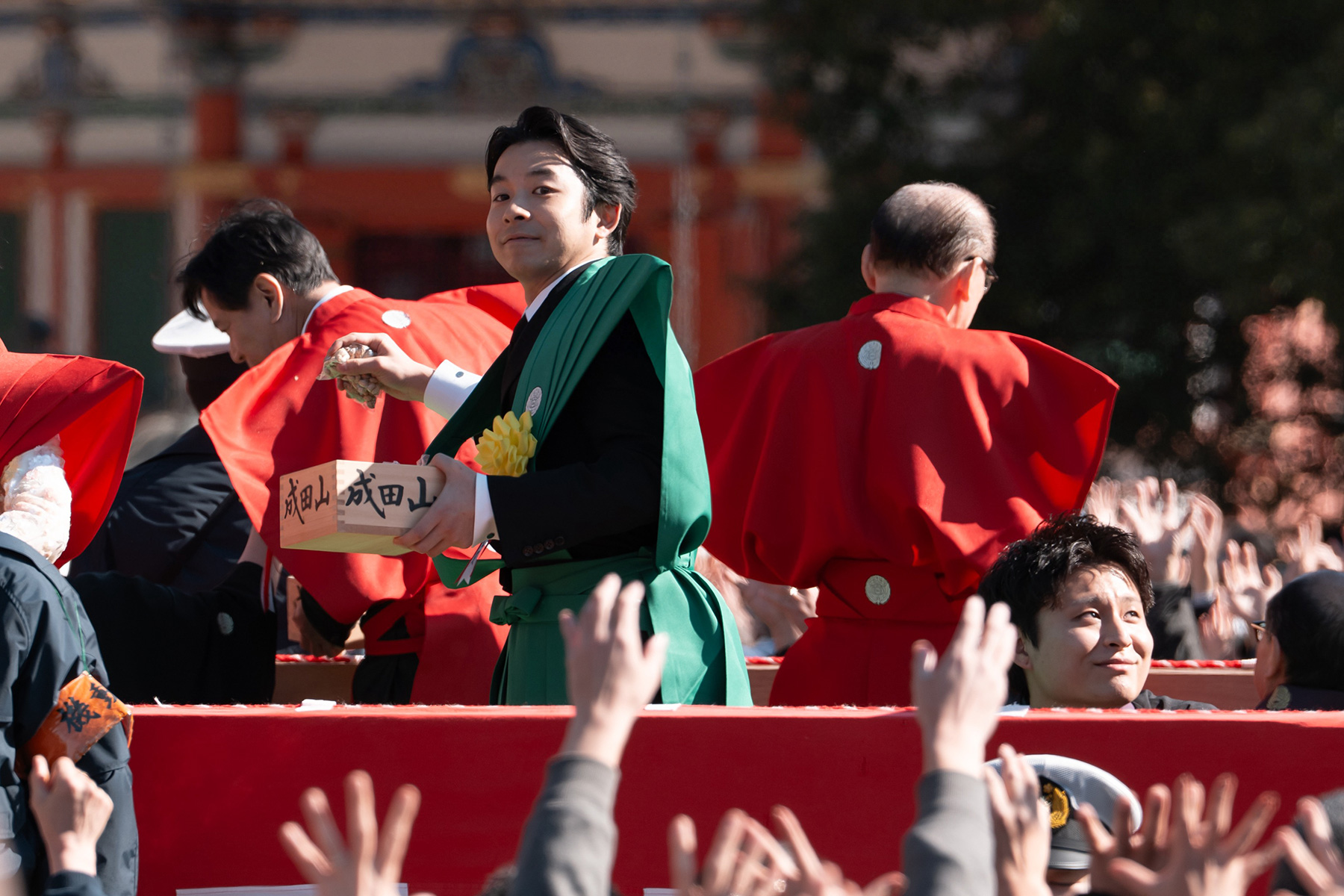 豊臣兄弟！』仲野太賀、白石聖、池松壮亮、浜辺美波らが豆まきに参加