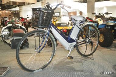 世界初の電動アシスト自転車は健康器具を逆にした発想だった