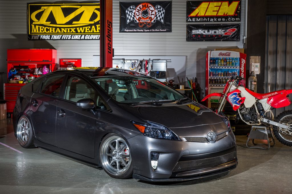 街に溢れる2台だからこそ 30系プリウス プリウスaをus仕様にして違いをアピールする 16年12月23日 エキサイトニュース