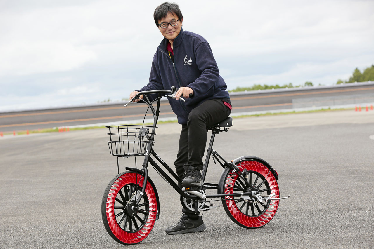 エア フリー コンセプト 採用 の 自転車 タイヤ