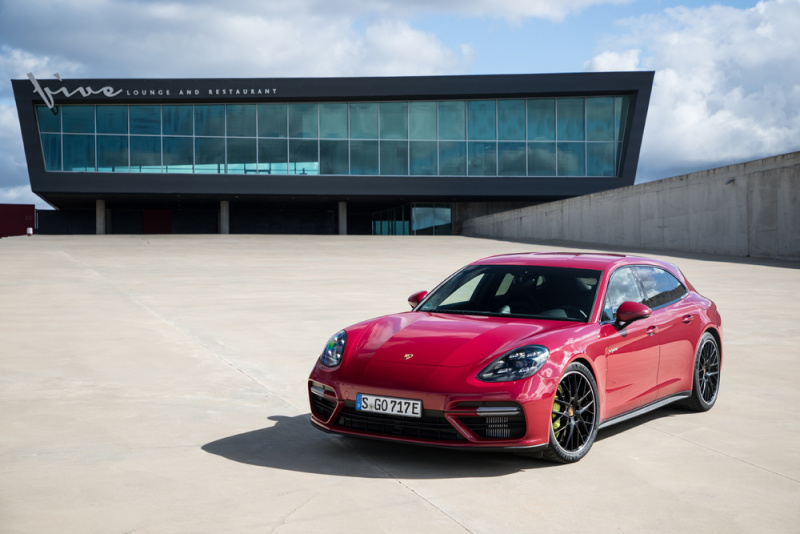 絶好調のポルシェが18年上半期も過去最高記録を更新 最も伸びた車種は 18年7月13日 エキサイトニュース