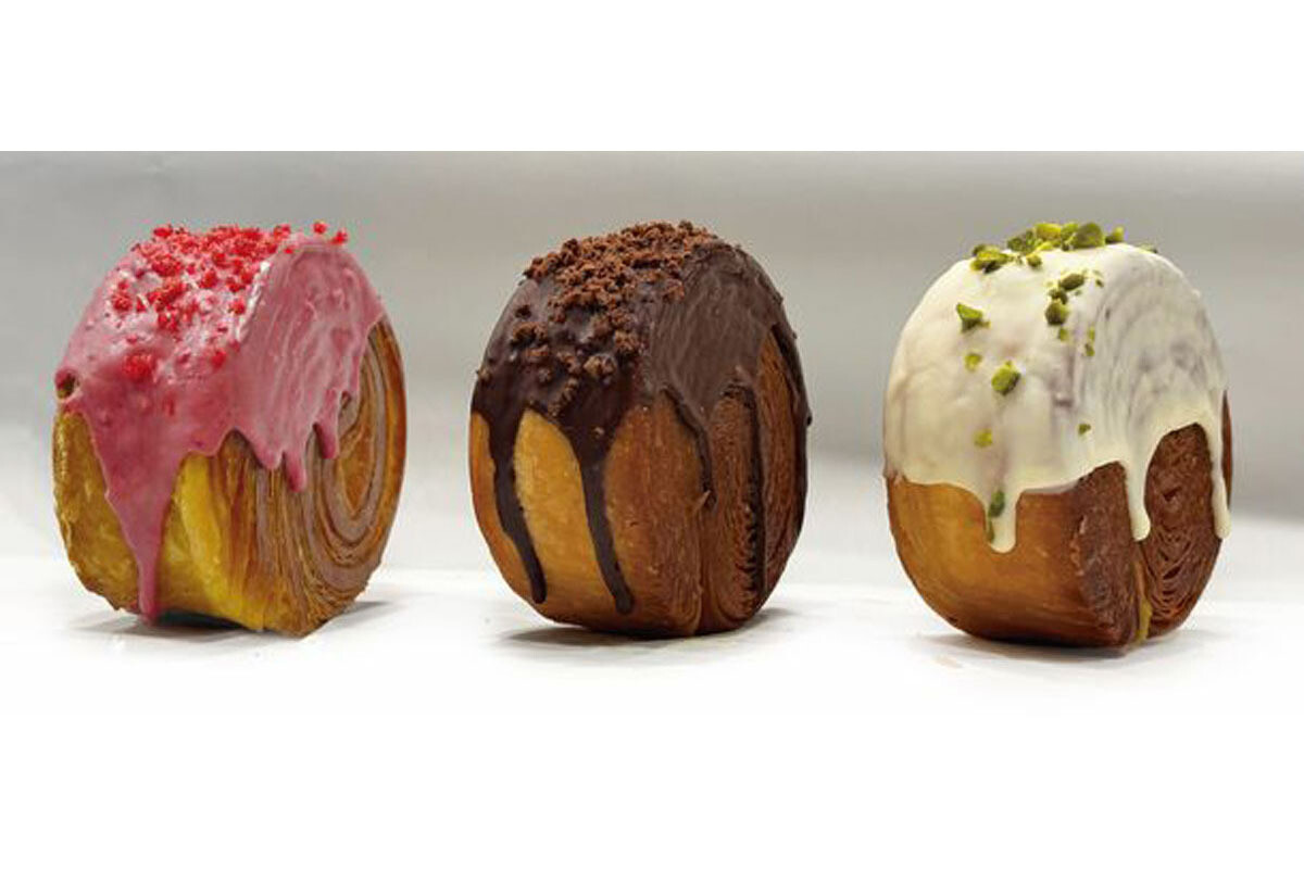 JACK IN THE DONUTS、新食感ドーナツ3種を発売 クロワッサンがドーナツに? 注目のハイブリッドスイーツ (2024年1月