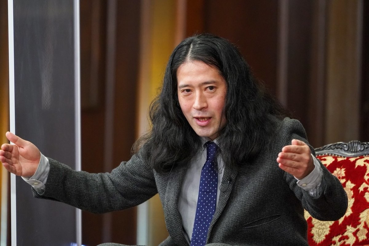 又吉直樹 綾部祐二が発したコンビ結成時の発言に 伝説は始まらなかった 21年3月8日 エキサイトニュース