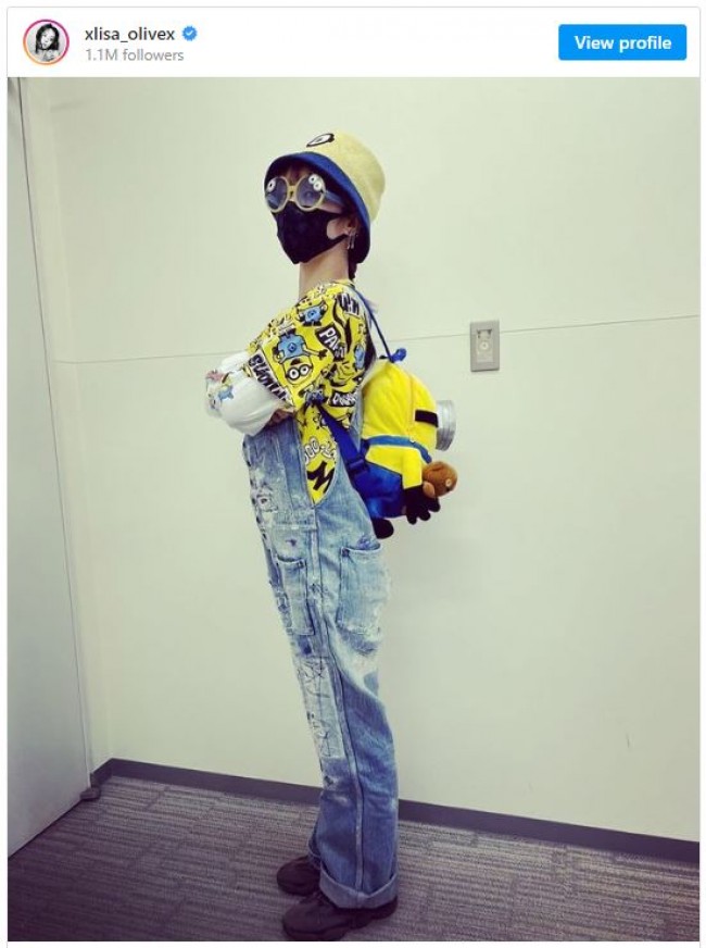 Lisa 全身ど派手 ミニオン コーデ でusj降臨 完璧 可愛すぎて無理 の声 22年4月26日 エキサイトニュース