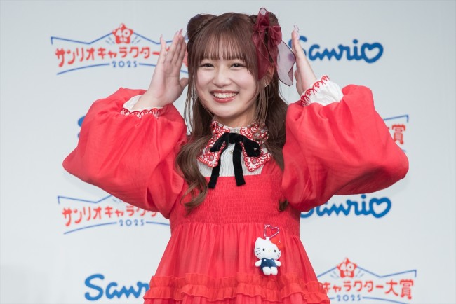 辻ちゃん 辻希美 ハローキティ ミニタオル リボン モー娘。 キティ