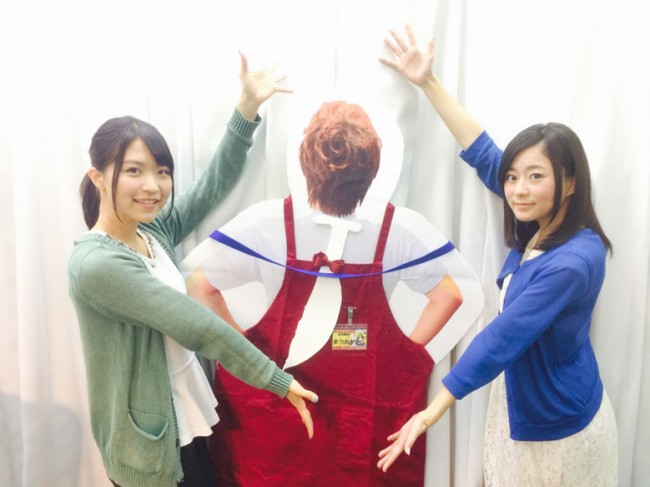 ダンまち 水瀬いのり 大西沙織 例の紐 装着の松岡禎丞パネルと3ショット 15年4月16日 エキサイトニュース