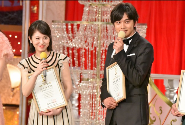 日本アカデミー賞 浜辺美波 北村匠海 キミスイ コンビが新人俳優賞を受賞 2018年3月2日 エキサイトニュース