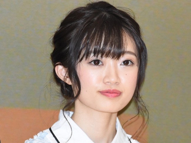 Ngt48中井りか インスタで浴衣姿の写真連投 足湯での生足も披露 エキサイトニュース