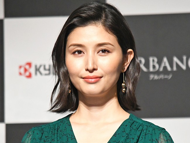 橋本マナミ 髪をカットし美しい横顔を披露 ネット 見惚れちゃう の声 19年9月18日 エキサイトニュース