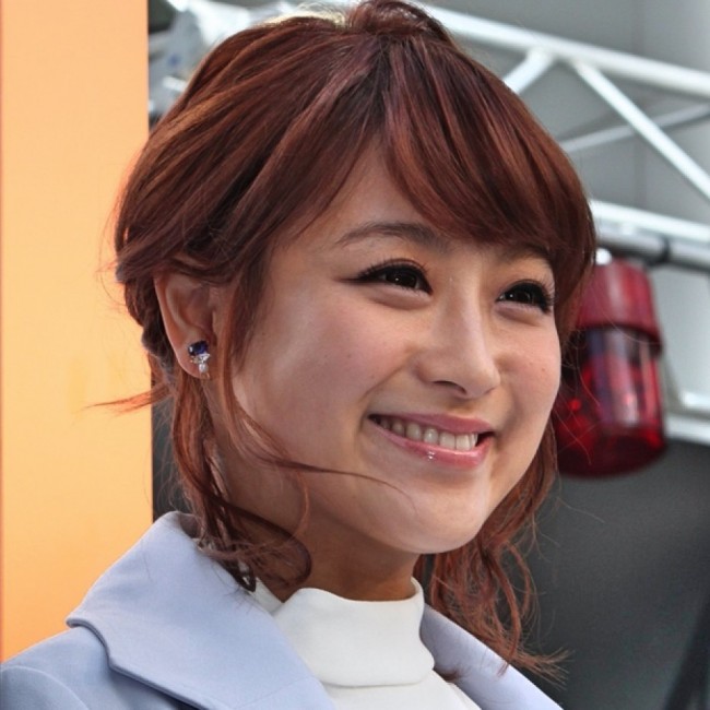 鈴木奈々 連絡先を聞かれた男性タレント 実名を告白 西野七瀬ら爆笑 年1月29日 エキサイトニュース