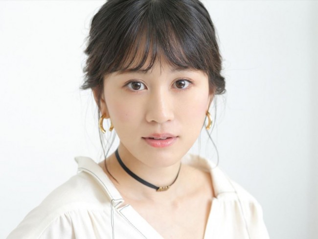 前田敦子 ショートカットのオフショットが美しい たかみなも反応 めちゃんこ綺麗 年11月1日 エキサイトニュース