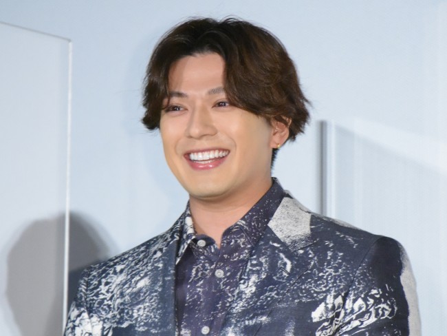 新田真剣佑、三浦春馬さんの夢つなぐ海外挑戦「必ず結果残す」 (2021年