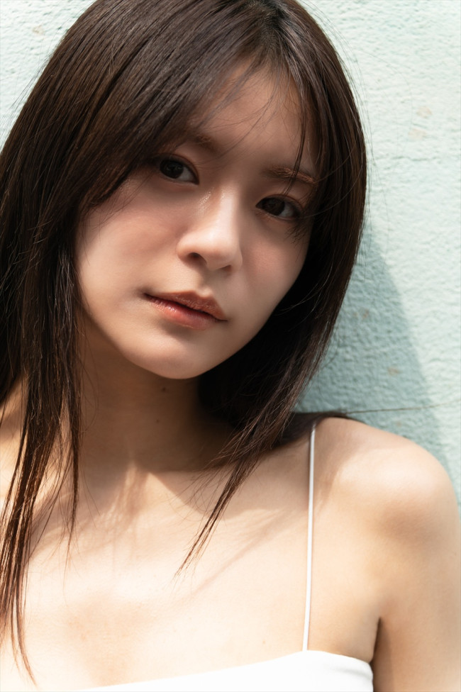 永瀬莉子、初の写真集8.20発売！ 大好きな韓国で撮影したナチュラルな