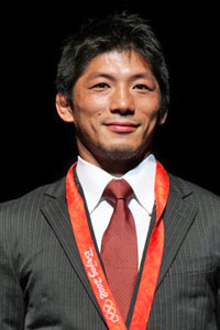 身内か近い関係者しか知らない 新事実 ばかり 内柴正人被告の 擁護ブログ 書き手は誰 13年12月30日 エキサイトニュース