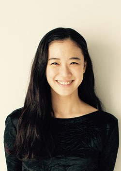 日本アカデミー賞授賞式 でエールを送った蒼井優も経験者だった 壮絶ないじめを体験した人気女優たち 18年3月9日 エキサイトニュース