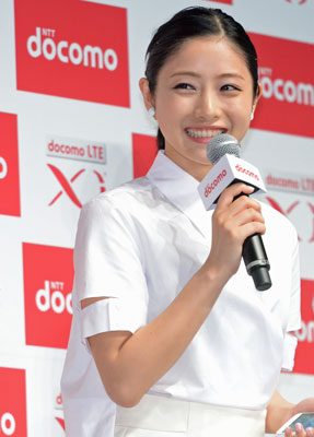 石原さとみの結婚 決め手はやっぱり宗教観の一致 注目される嵐 松本潤の 入信 決断 年10月8日 エキサイトニュース