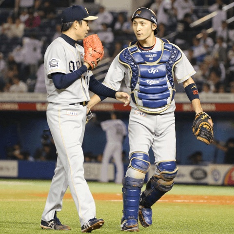 プロ野球 オリックスのレギュラー争い 捕手編 正捕手争いは若月健矢と伊藤光のマッチレースか 17年2月5日 エキサイトニュース