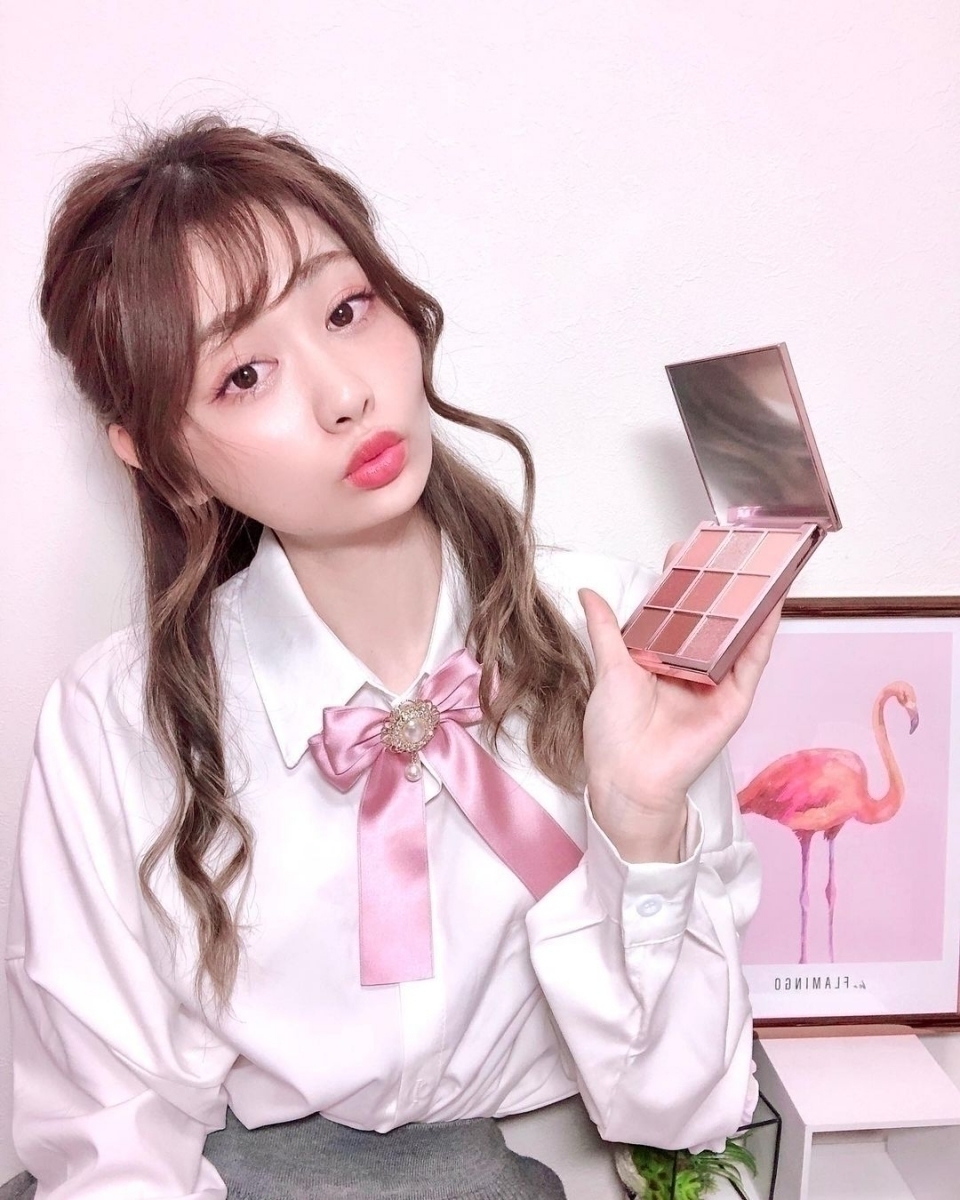 高校生メイクのやり方とは 女子高生におすすめの化粧品をご紹介 ローリエプレス