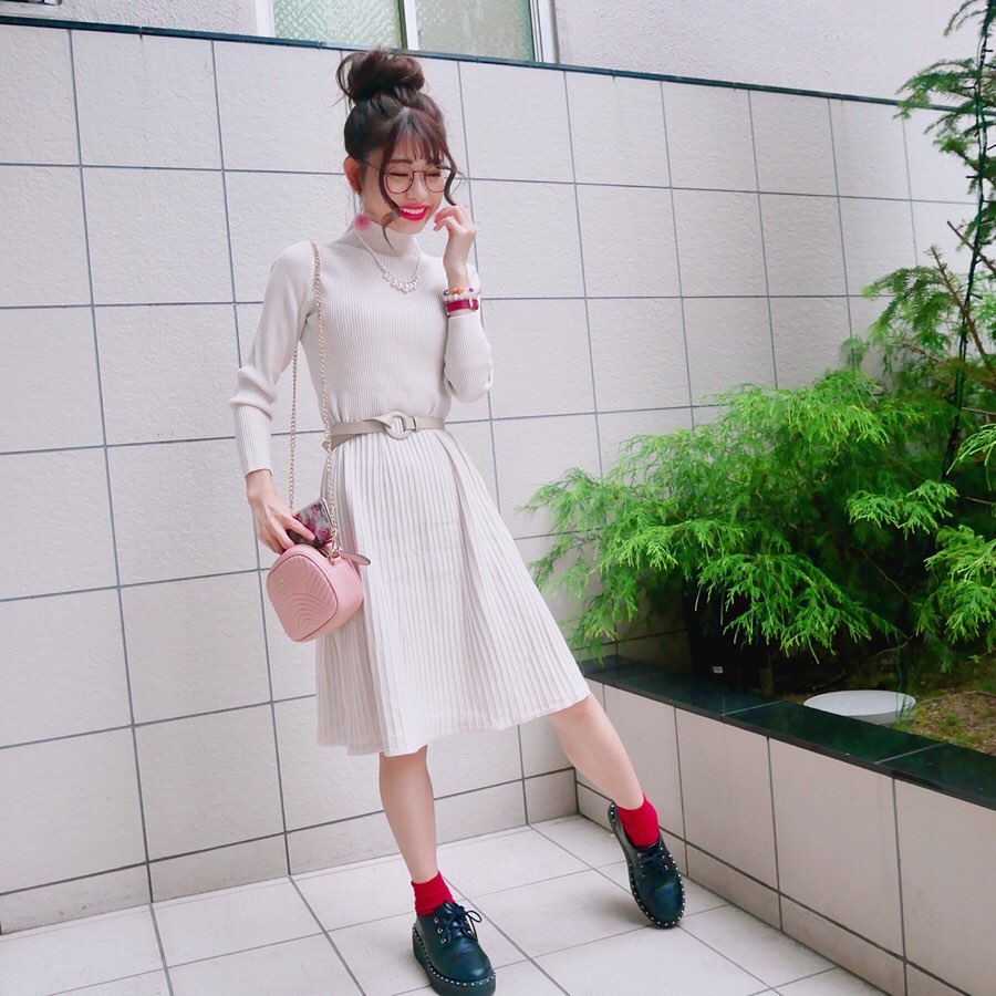 冬の白ニットコーデ見本を大公開♡着膨れしない白ニット選びのコツも 