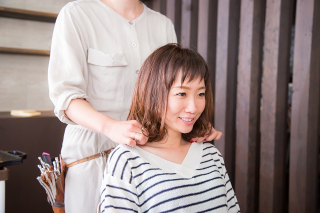間違えて前髪切りすぎた 対処法と簡単前髪ヘアアレンジを大公開 ローリエプレス