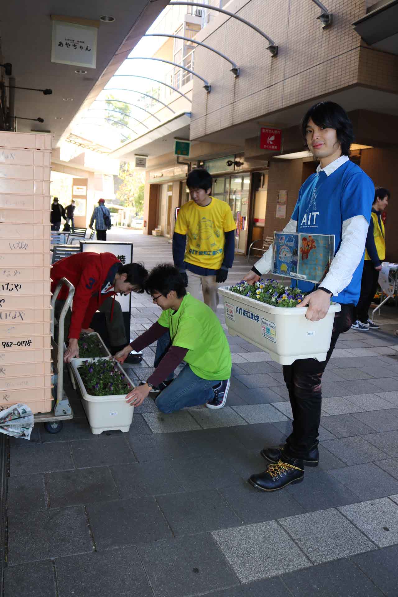 経営情報システム専攻の学生が通う 地域に密着した実践的な学びの場 愛知工業大学自由ヶ丘キャンパス 2017年6月1日 エキサイトニュース