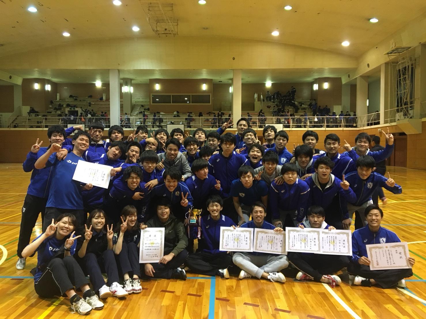 びわこ成蹊スポーツ大学男子バレーボール部が2部リーグで初優勝 03年の創部以来初の快挙 1部リーグに昇格 18年10月30日 エキサイトニュース