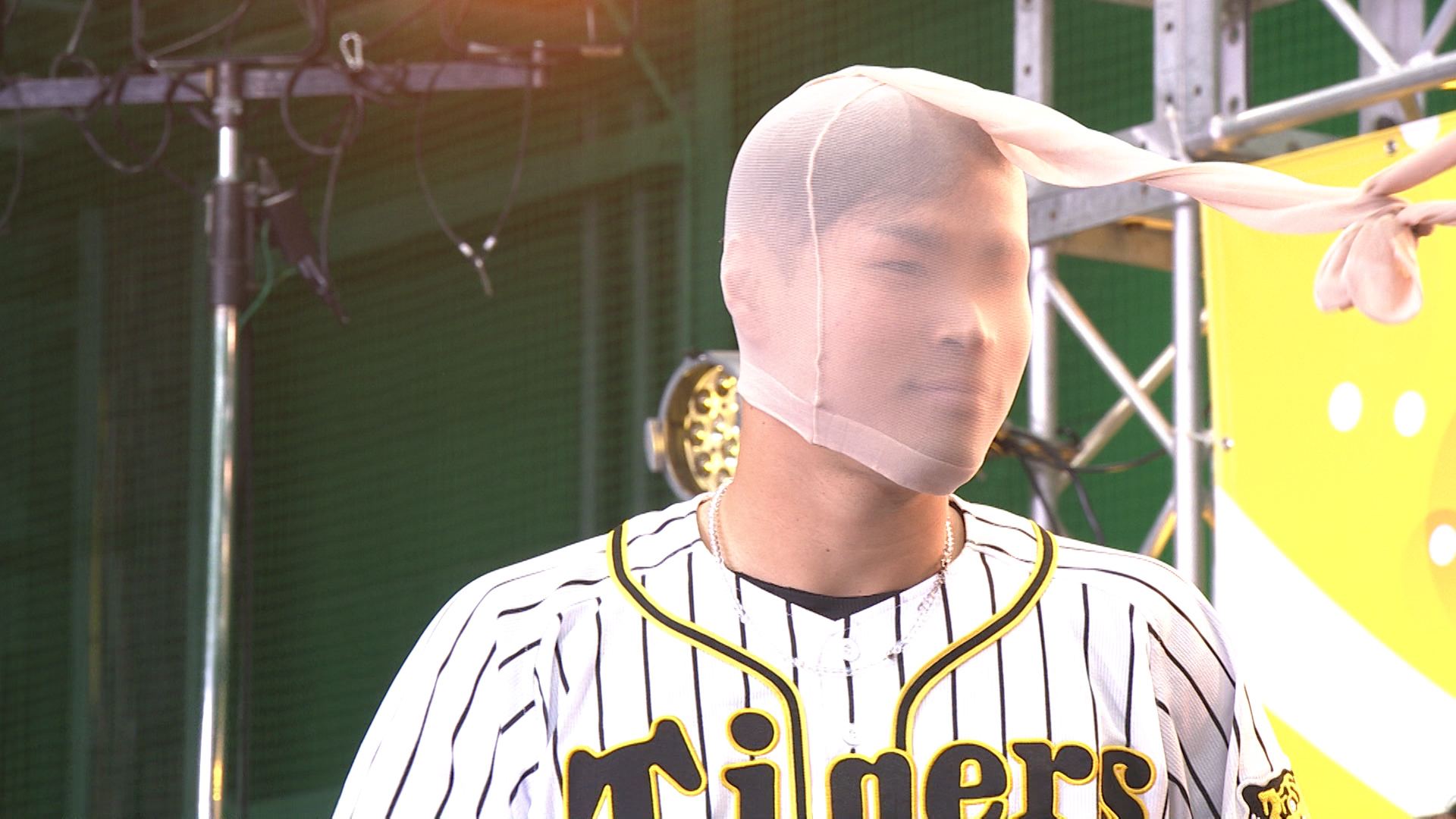 t*6様 【ファン感謝デー】及川雅貴 サイン 阪神タイガース 阪神