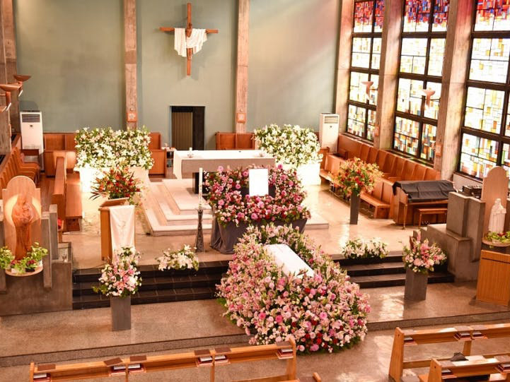 フラワリングセレモニー お花屋さんがプロデュースする 世界でたった一つのオーダーメイド葬儀 21年7月1日 エキサイトニュース